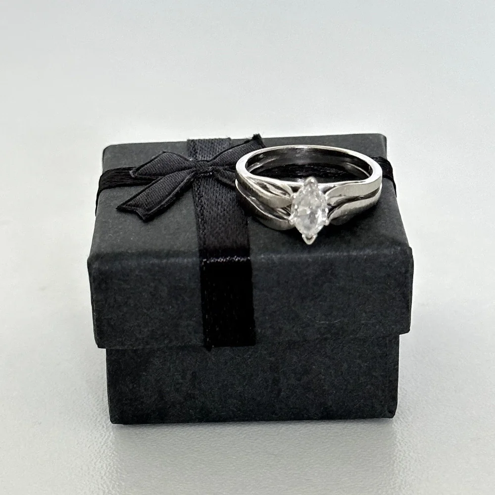 14K White Yellow Gold Natural Marquise VS Diamond Engagement Band Ring Size 6.25